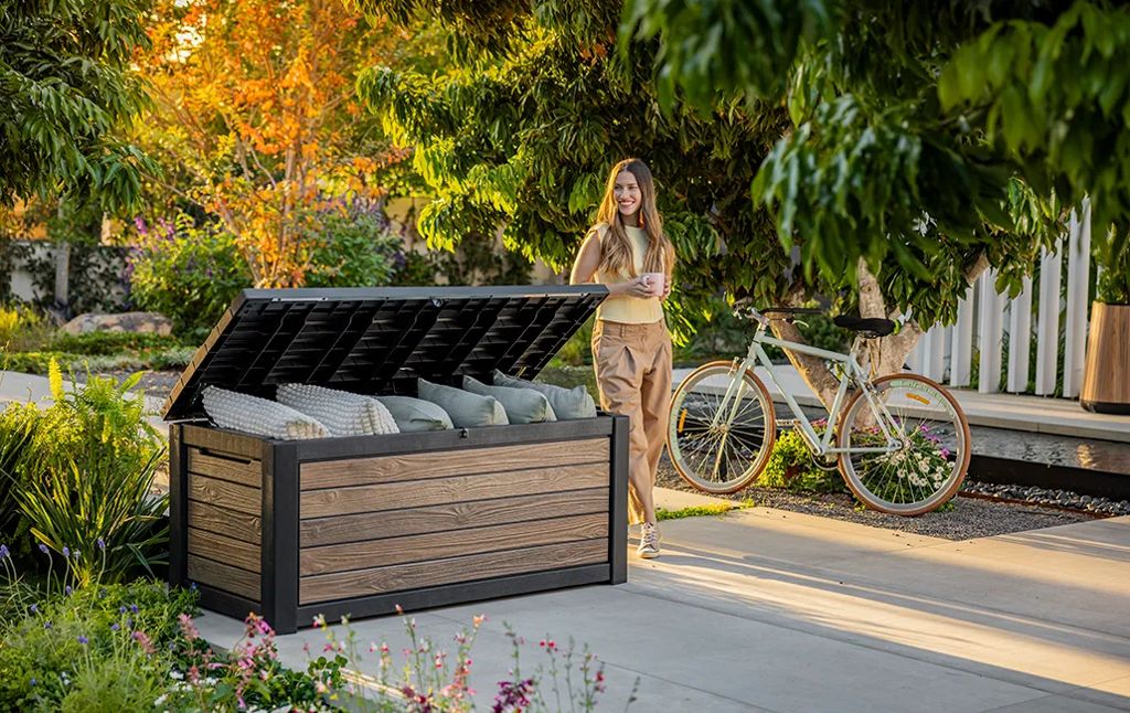 Keter Signature 165 Gallon Deck Box - Walnut Brown