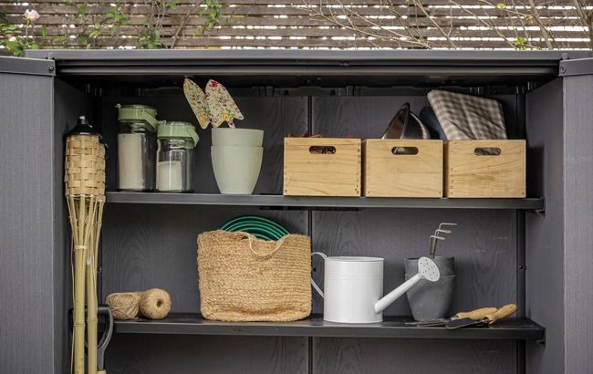 Keter Signature Vertical Storage Shed - Walnut Brown