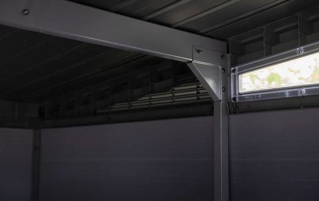 Keter Signature 11x7 Storage Shed - Ashwood Brown