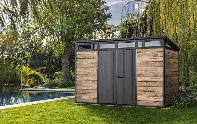 Keter Signature 11x7 Storage Shed - Pine Brown